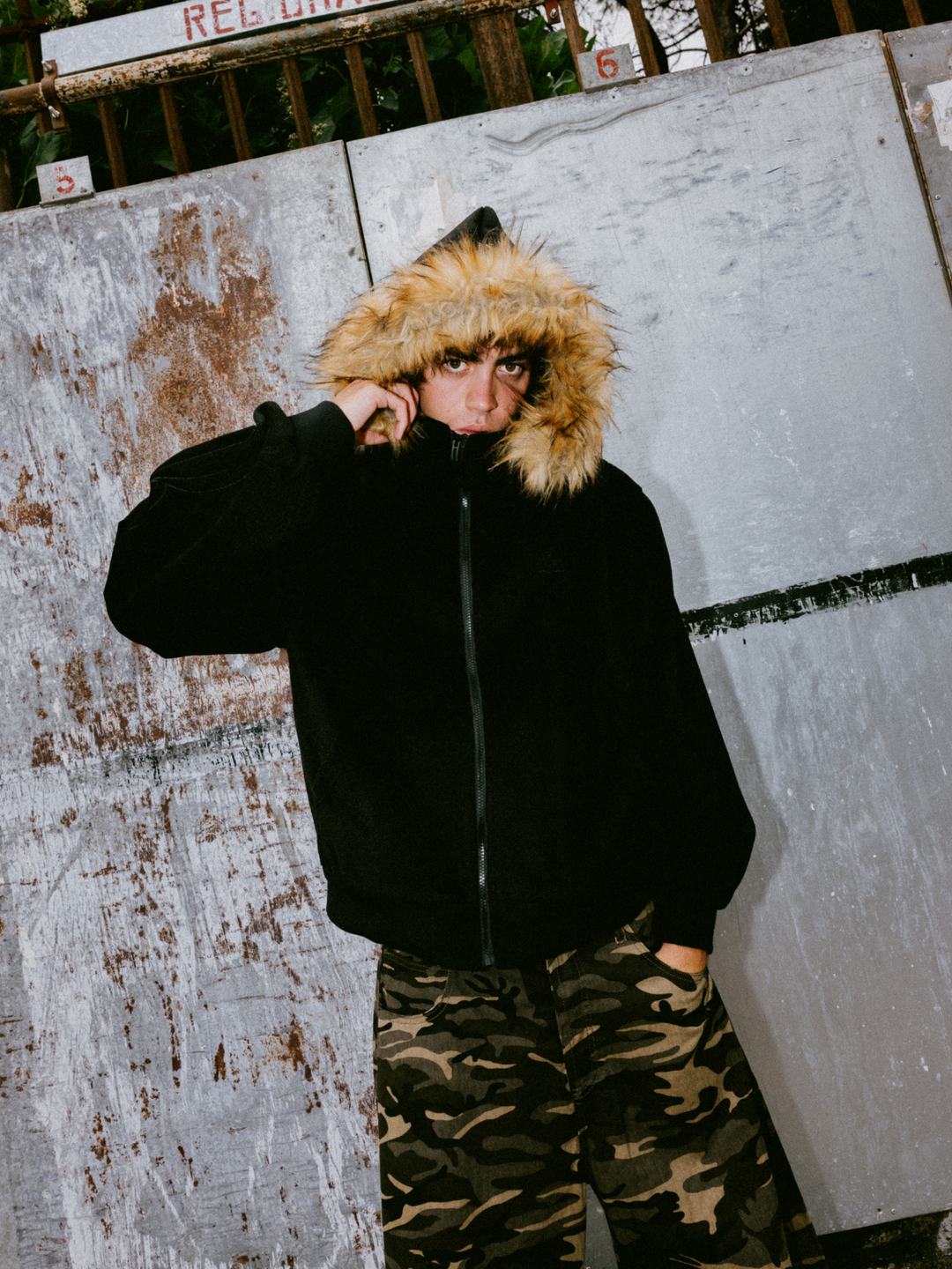 NEST FUR SOFT HOODIE