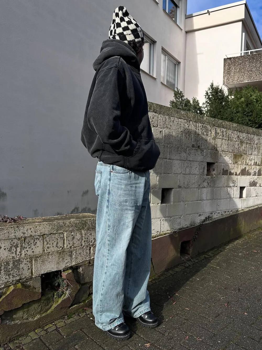 GRIND HOODIE BLACK
